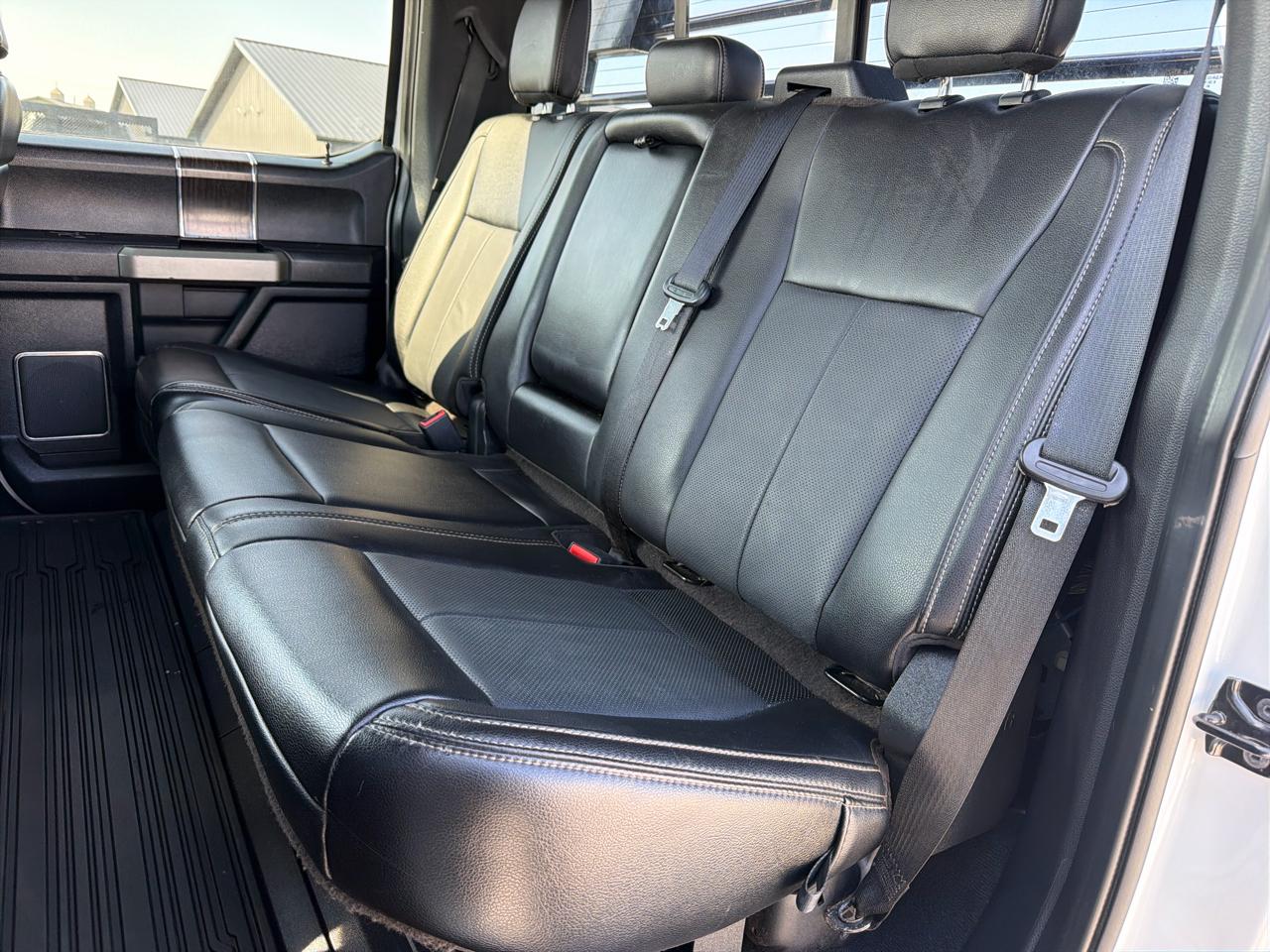 Ford F-350 SD Lariat Crew Cab DRW 4WD 2020