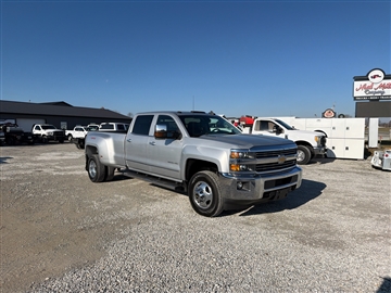 2016 Chevrolet Silverado 3500HD LTZ Crew Cab 4WD