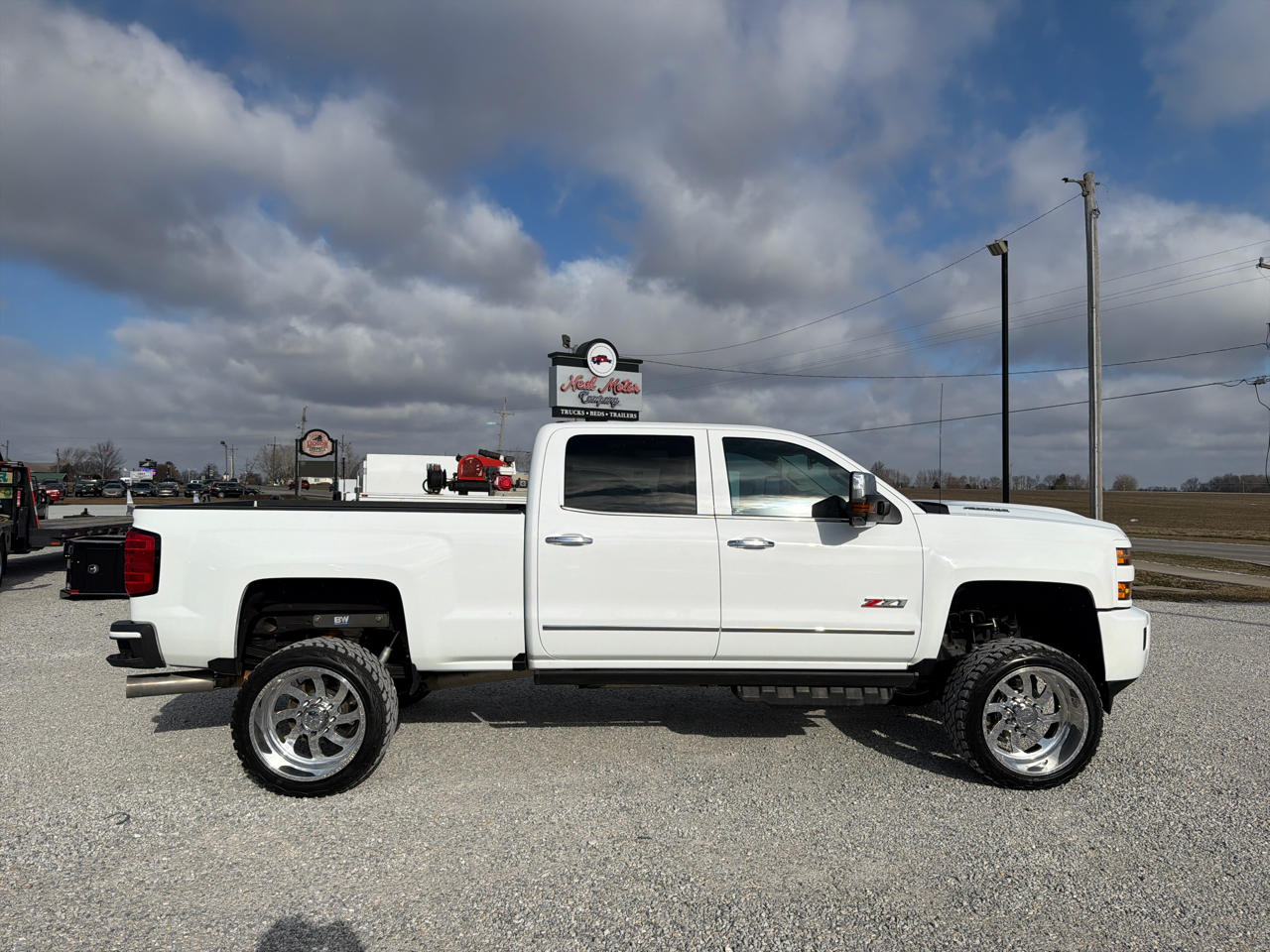 Chevrolet Silverado 2500HD LTZ Crew Cab Short Box 4WD 2018