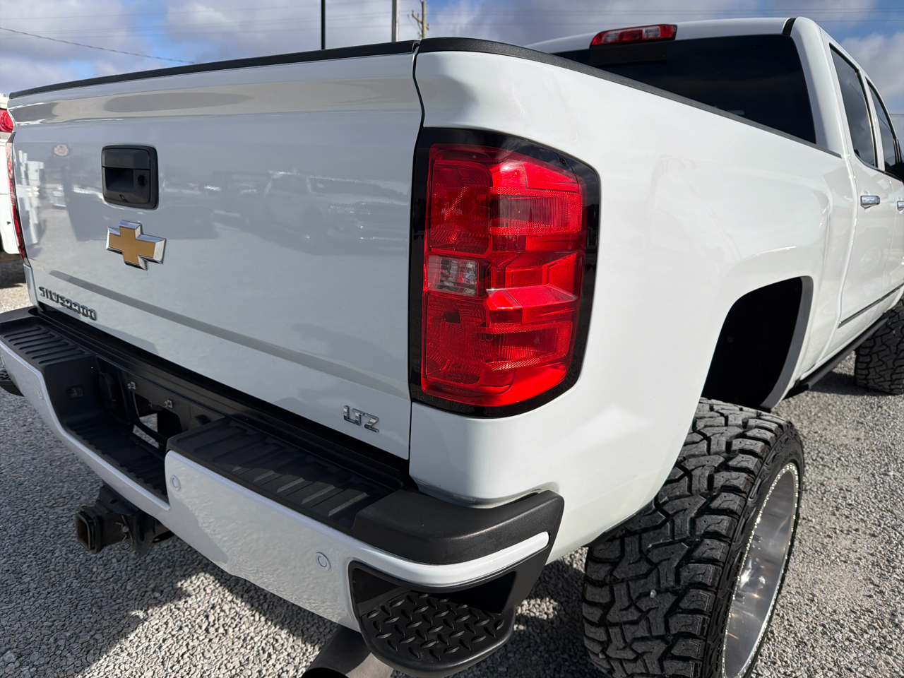 Chevrolet Silverado 2500HD LTZ Crew Cab Short Box 4WD 2018