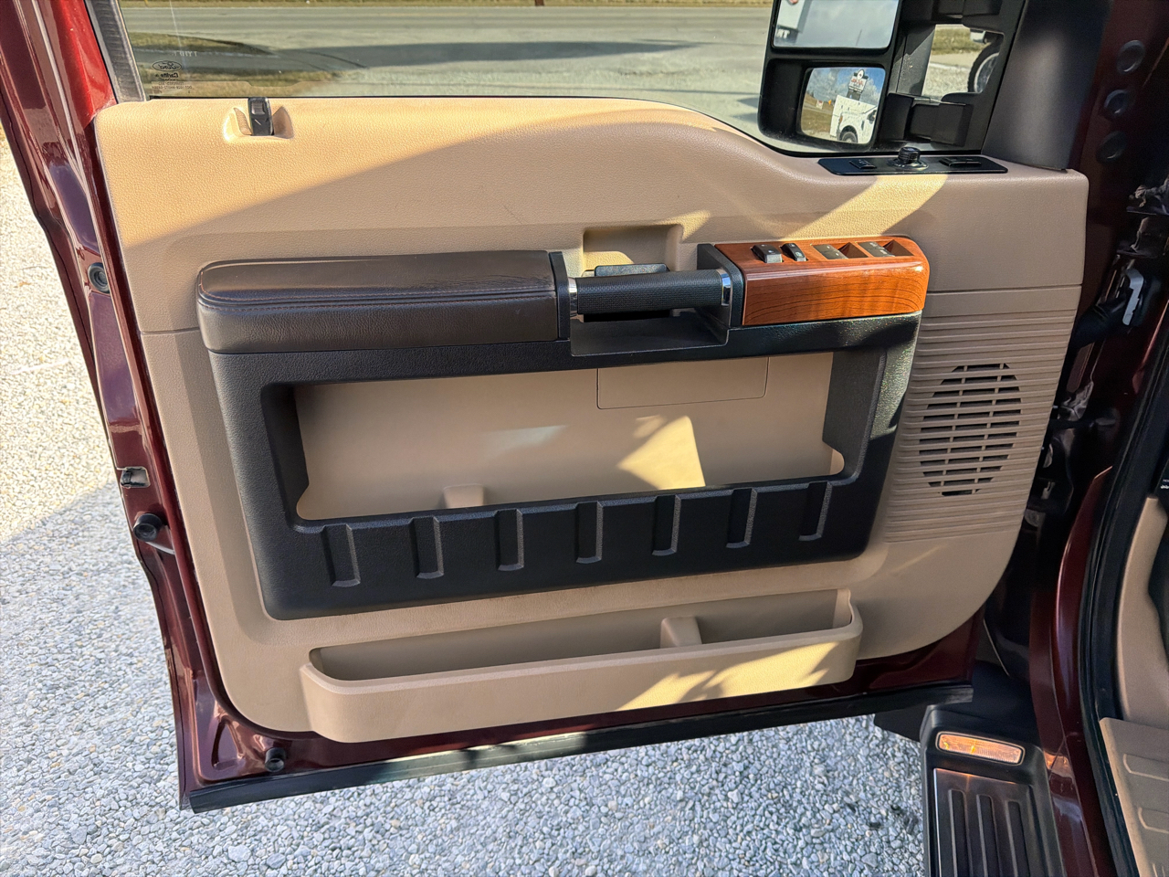 Ford F-350 SD King Ranch Crew Cab Long Bed 4WD 2016