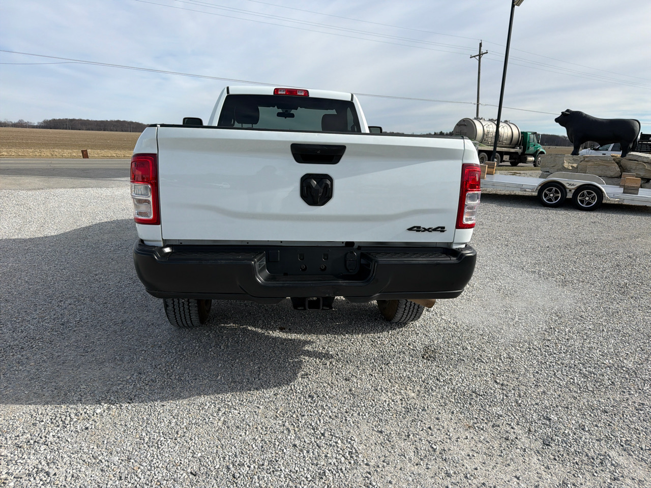 RAM 2500 Tradesman Regular Cab 4WD 2023