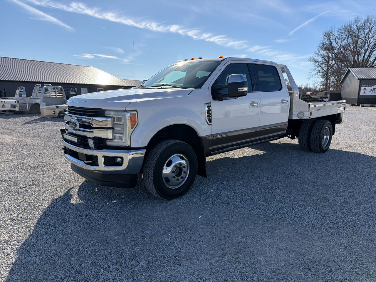 Ford F-350 SD King Ranch Crew Cab Long Bed DRW 4WD 2017