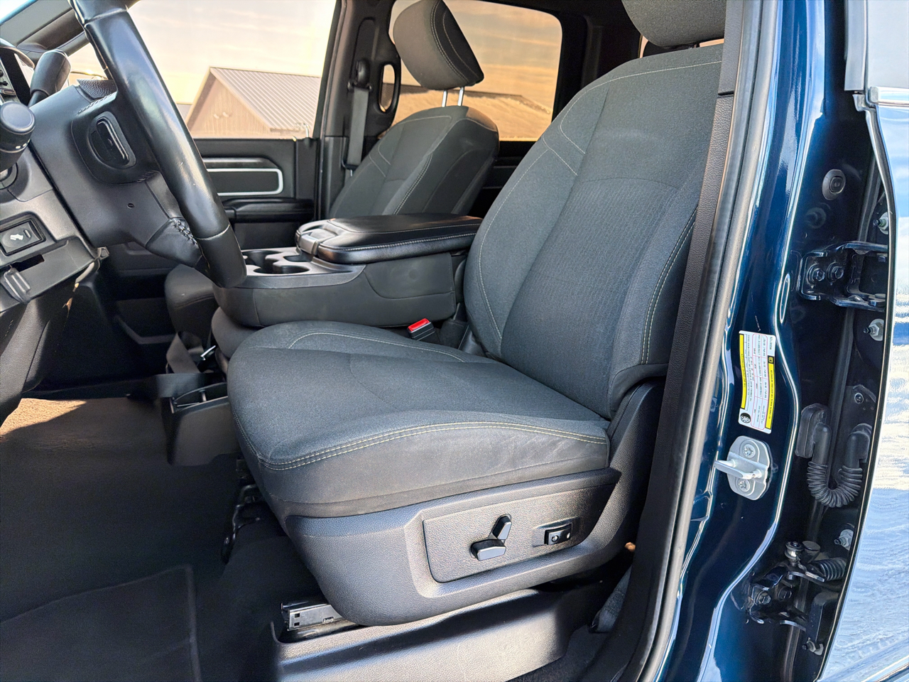 RAM 3500 Big Horn Crew Cab LWB 4WD DRW 2021