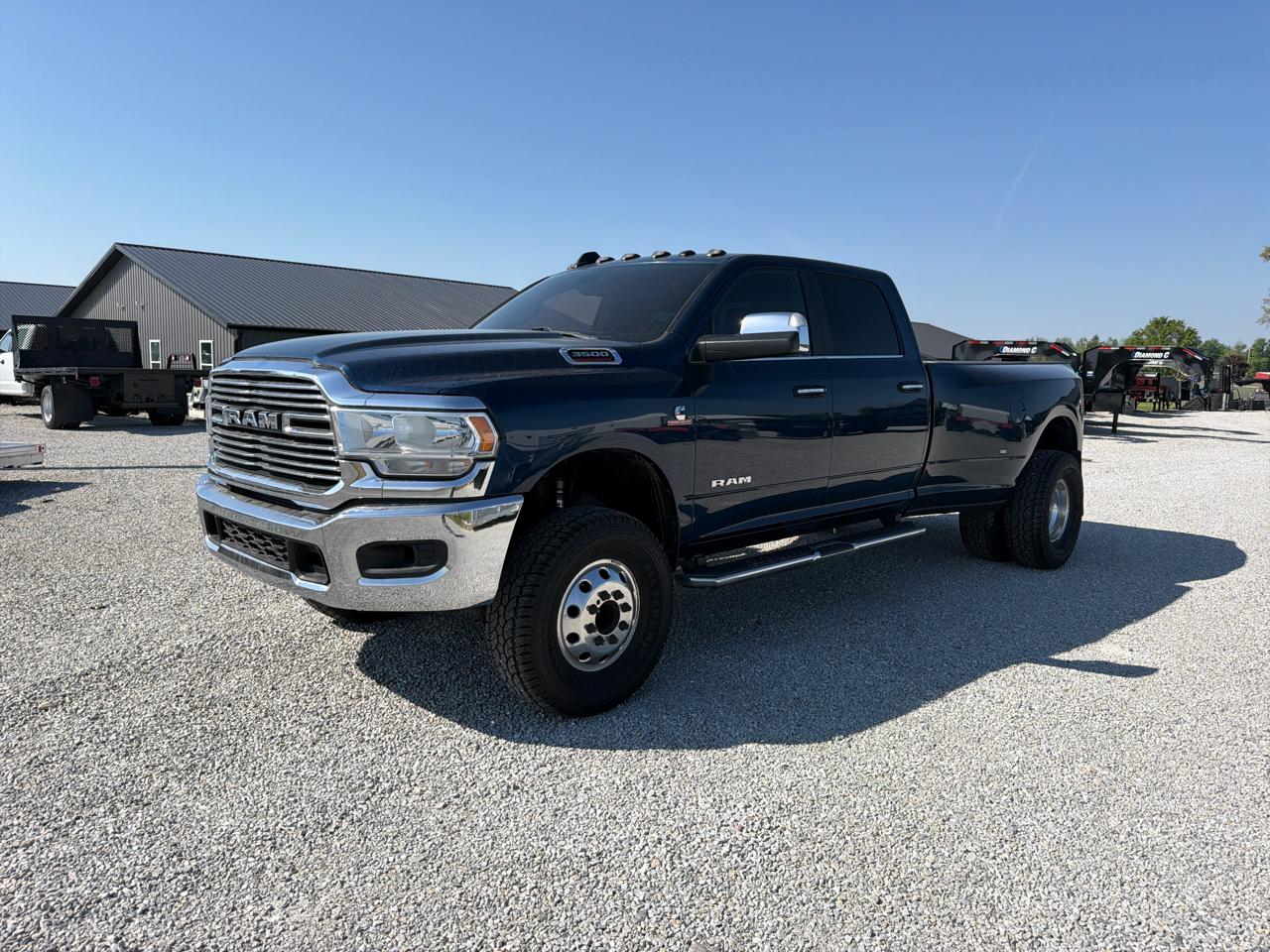 RAM 3500 Lone Star 4x4 Crew Cab 8' Box 2021