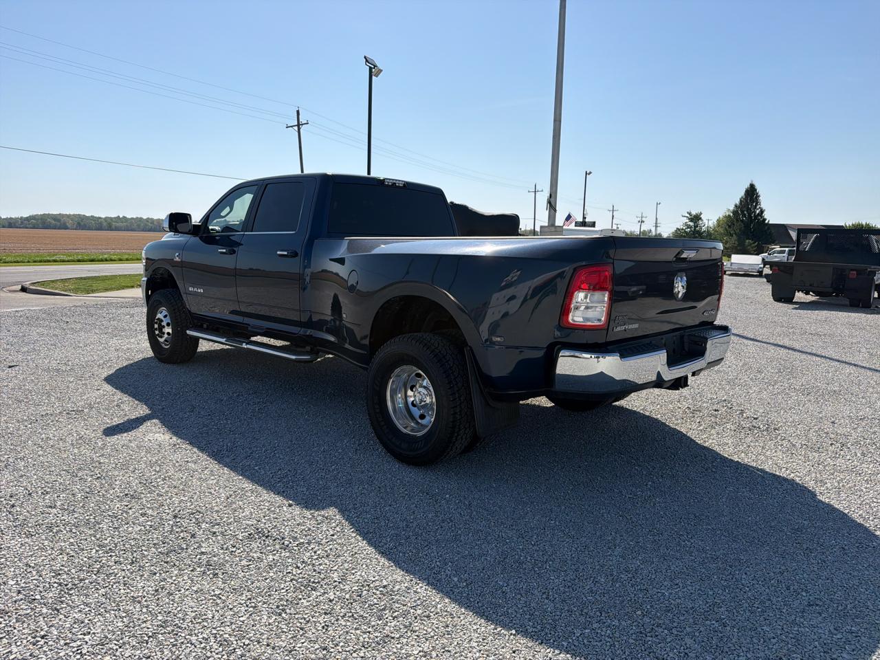 RAM 3500 Lone Star 4x4 Crew Cab 8' Box 2021