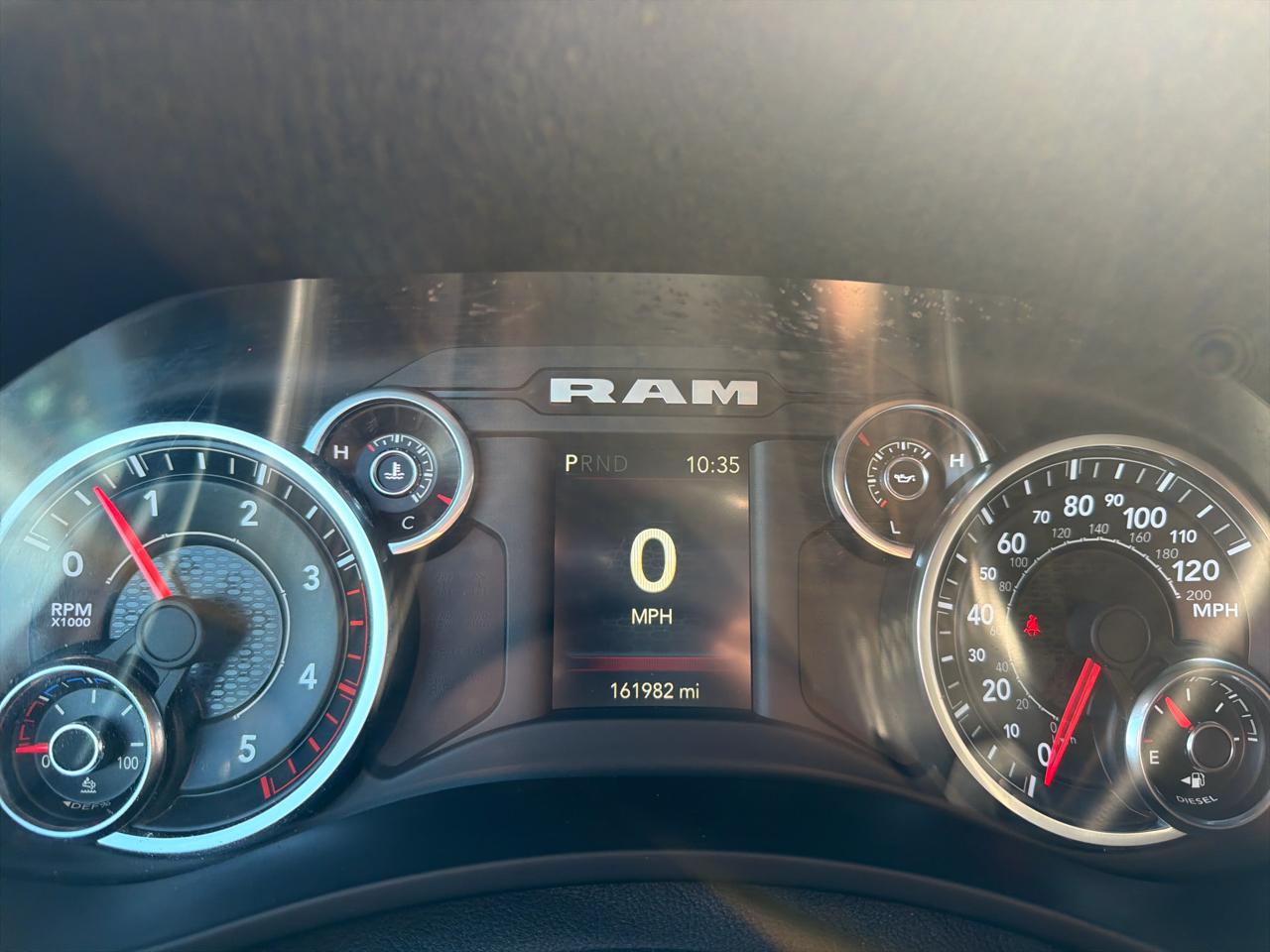 RAM 3500 Lone Star 4x4 Crew Cab 8' Box 2021