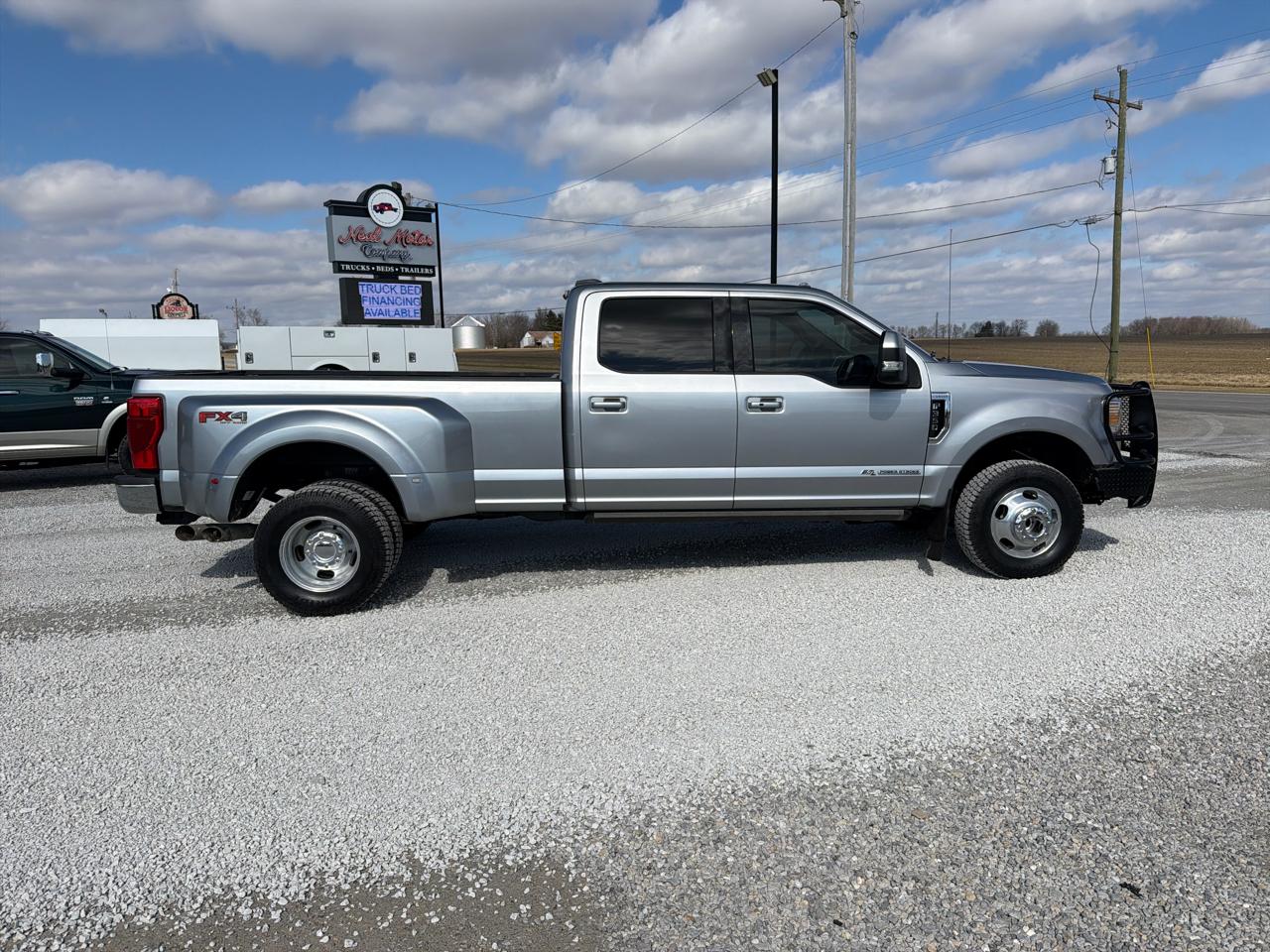 Ford F-350 SD Lariat Crew Cab 4WD DRW 2021