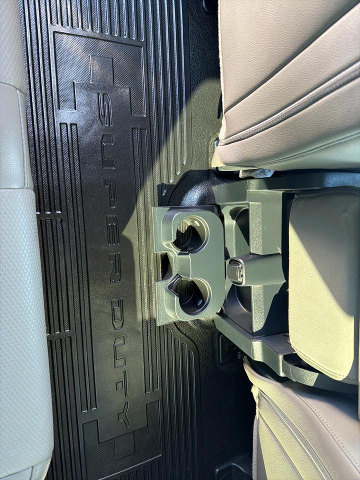 Ford F-550 Crew Cab DRW 4WD 2022