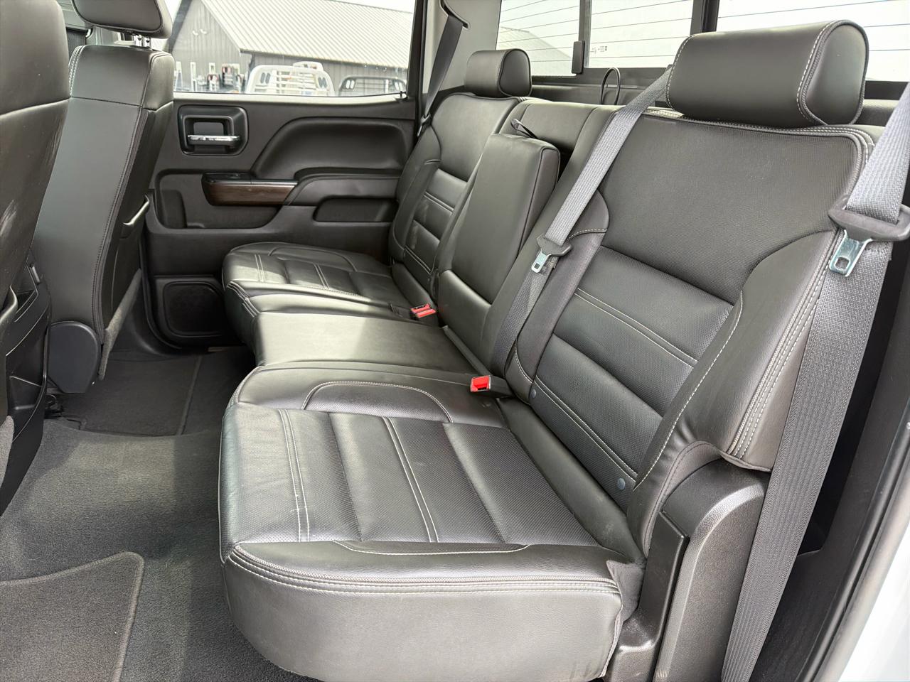 GMC Sierra 3500HD Denali Crew Cab Long Box 4WD 2019