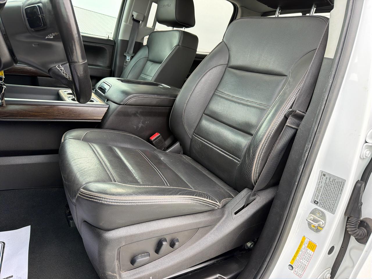 GMC Sierra 3500HD Denali Crew Cab Long Box 4WD 2019