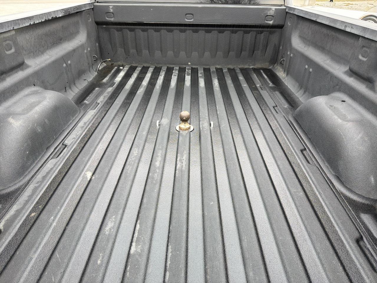 GMC Sierra 3500HD Denali Crew Cab SRW 4WD 2013