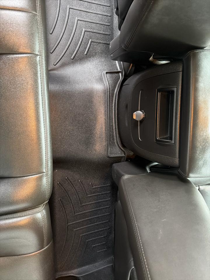 GMC Sierra 3500HD Denali Crew Cab SRW 4WD 2013