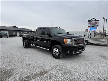 2013 GMC Sierra 3500HD Denali Crew Cab SRW 4WD