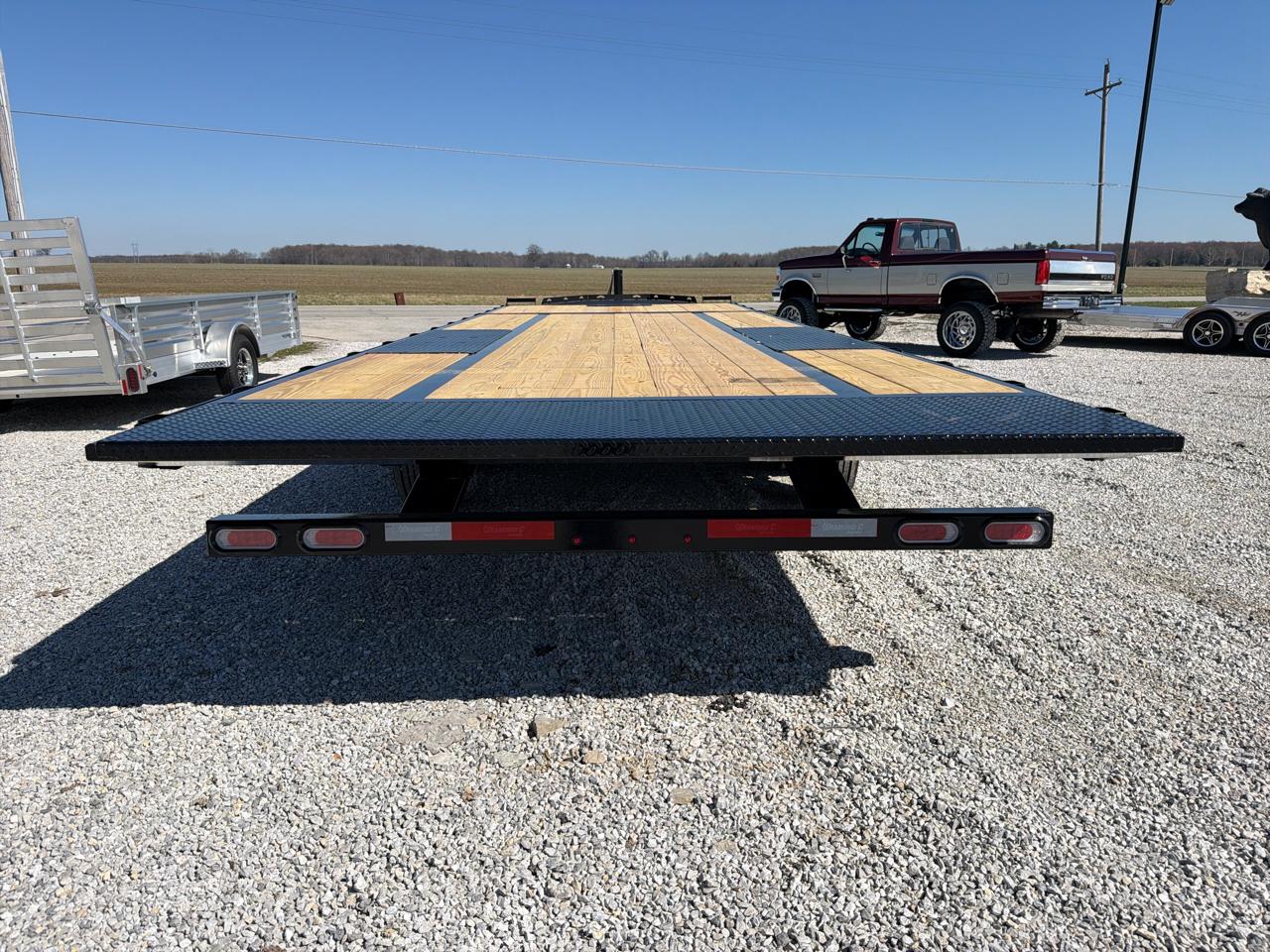 Diamond C Trailer Unknown  2026