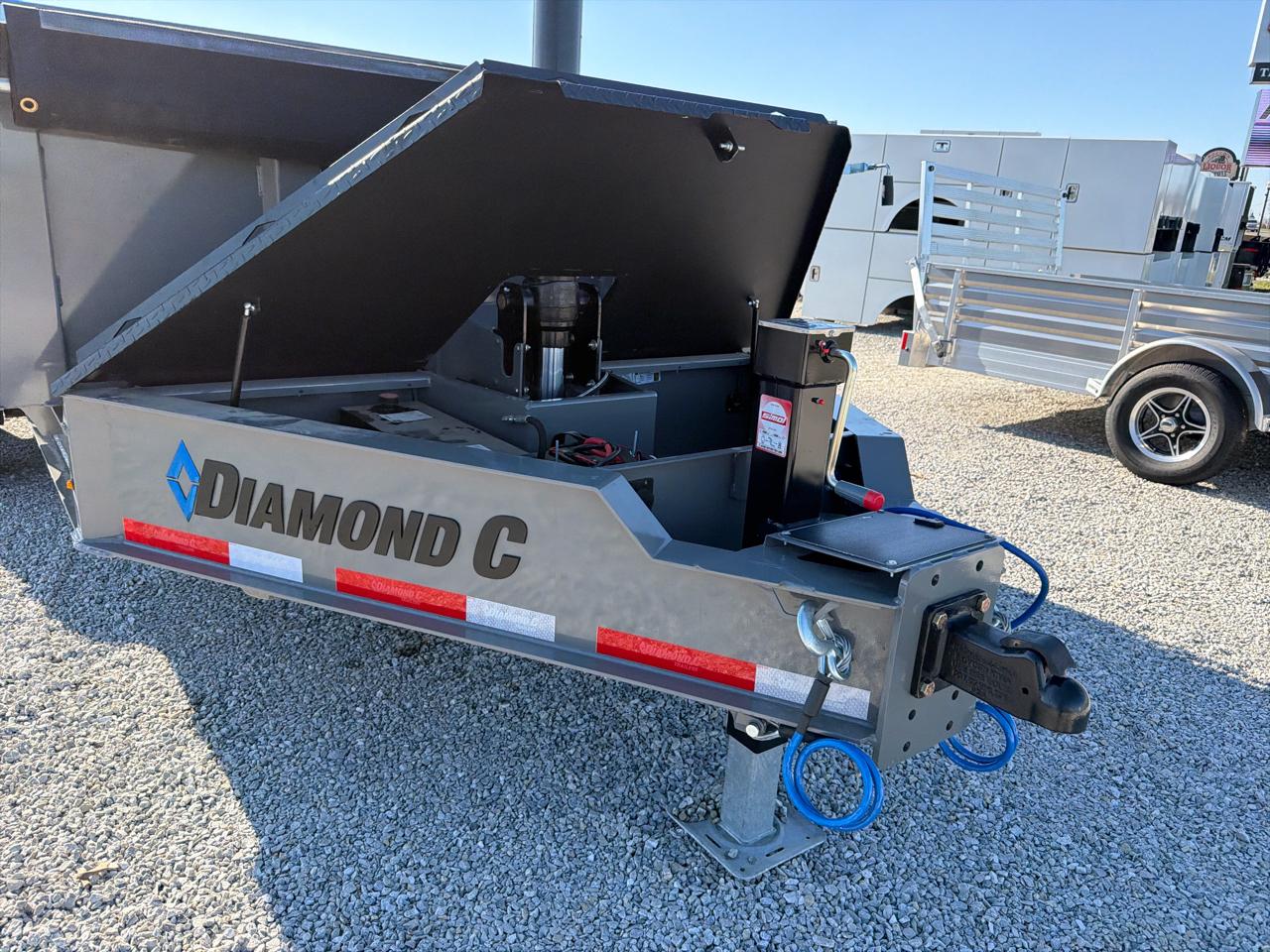 Diamond C Dump Trailer  2026
