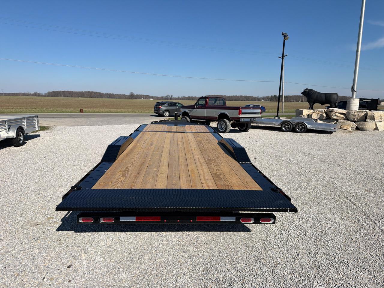 Diamond C Trailer Unknown  2026