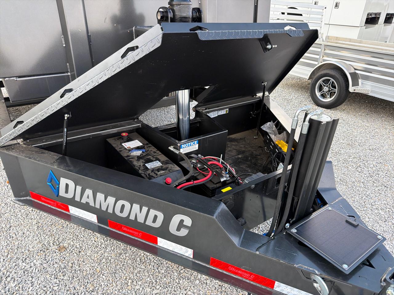 Diamond C Trailer Unknown  2026