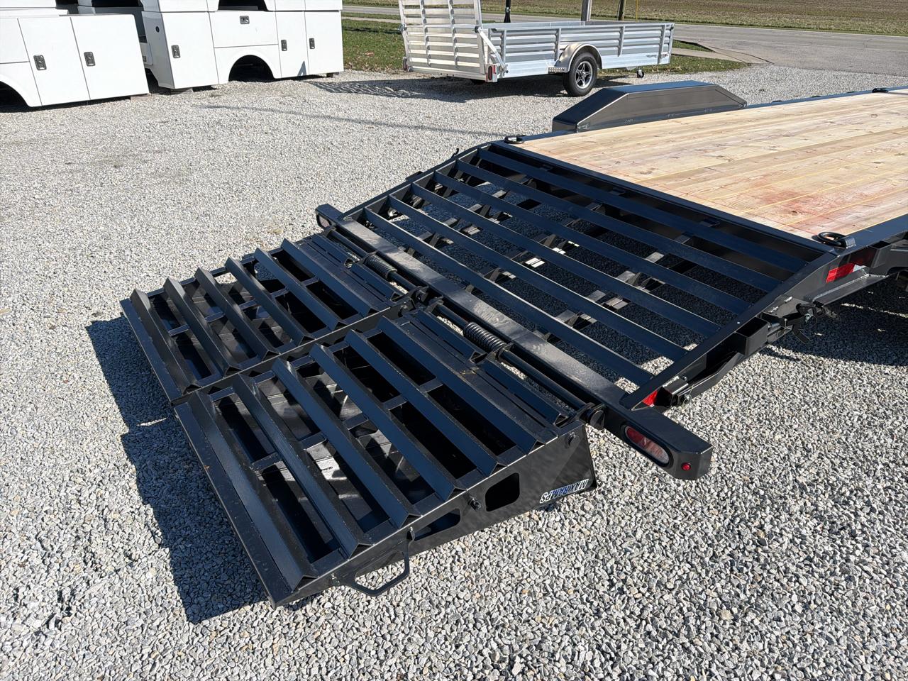 Diamond C Trailer Unknown  2026