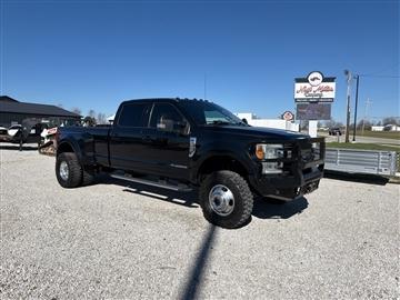 2017 Ford F-350 SD Lariat Crew Cab 4WD DRW