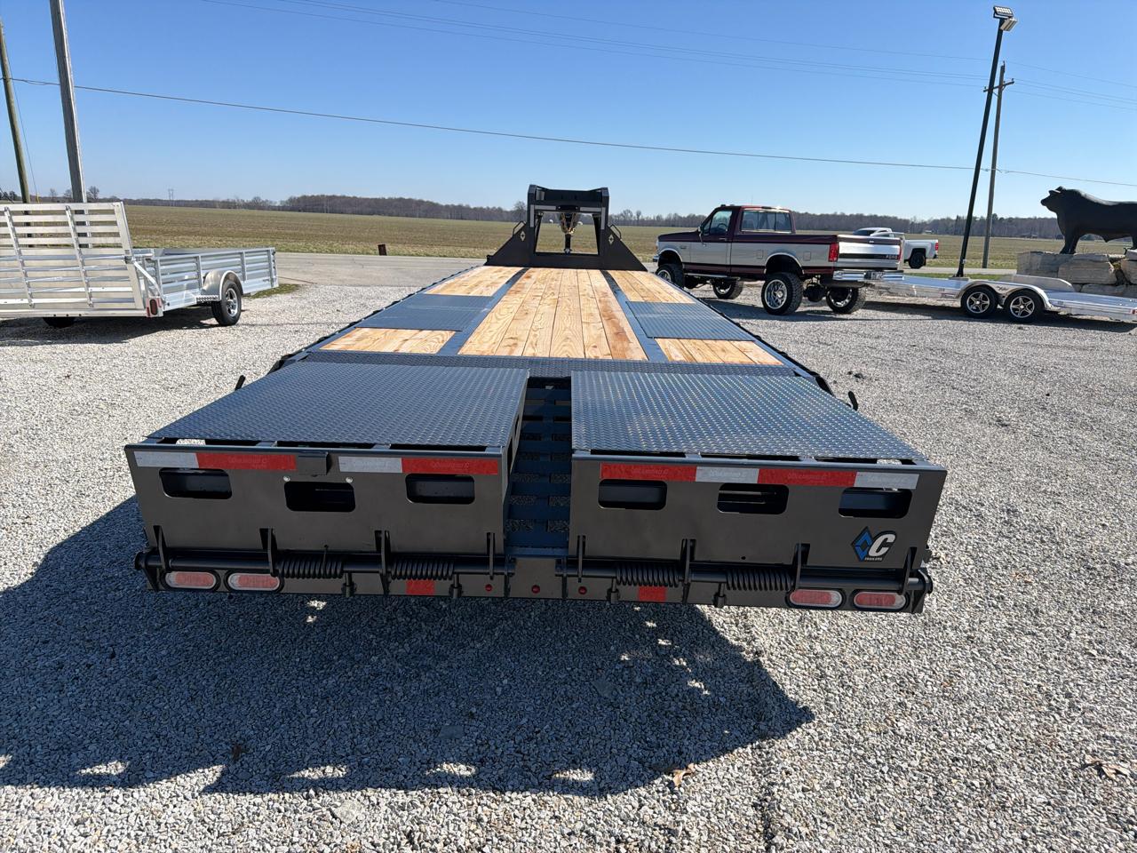 Diamond C Trailer Unknown  2026