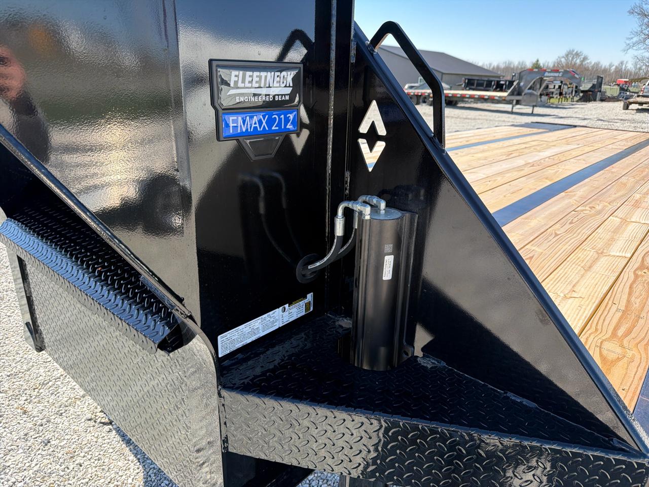 Diamond C Trailer Unknown  2026