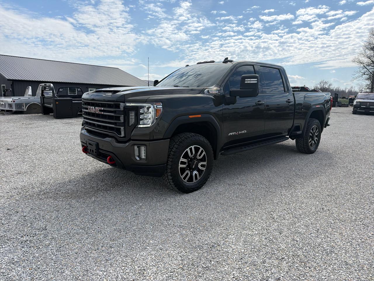 GMC Sierra 2500HD 4WD Crew Cab 159" AT4 2022