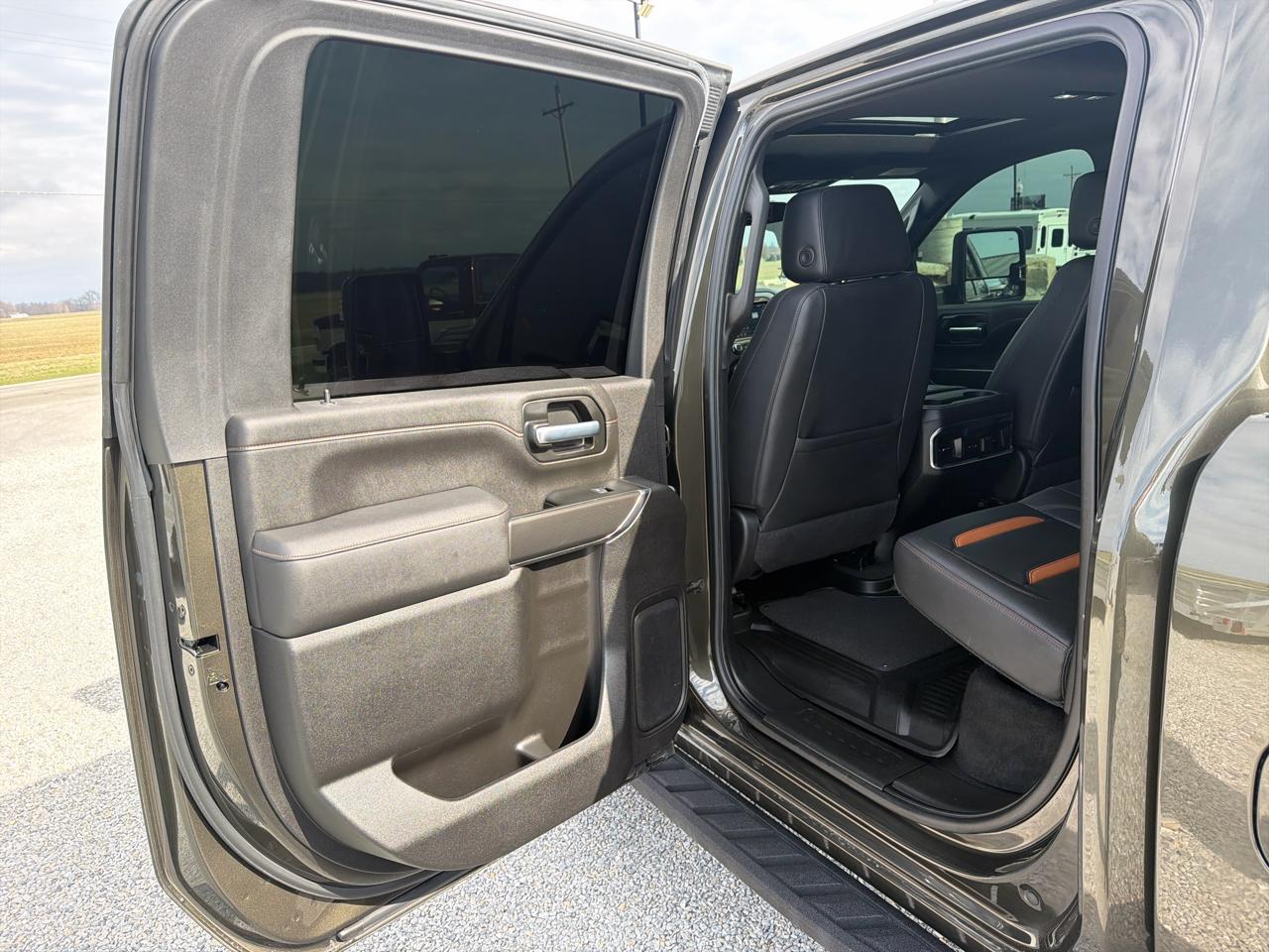 GMC Sierra 2500HD 4WD Crew Cab 159" AT4 2022