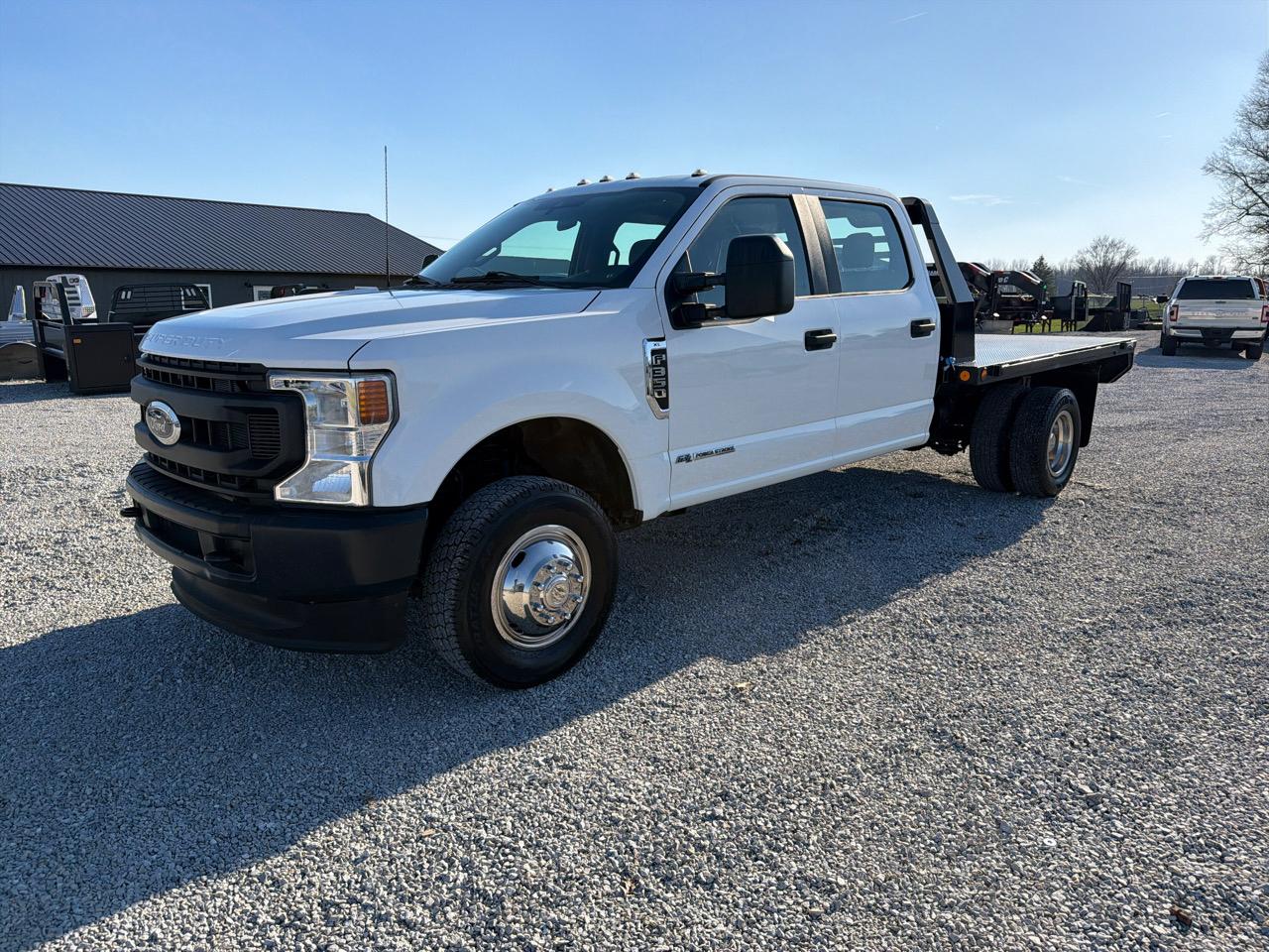 Ford Super Duty F-350 DRW Crew Cab 176" WB 60" CA XL 2021