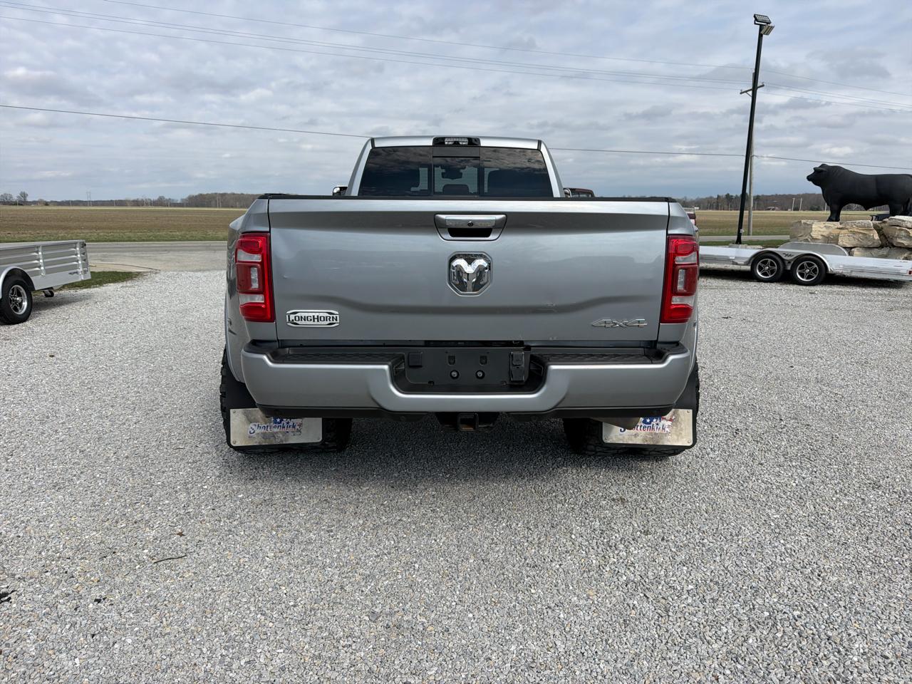 RAM 3500 Longhorn 4x4 Crew Cab 8' Box 2022