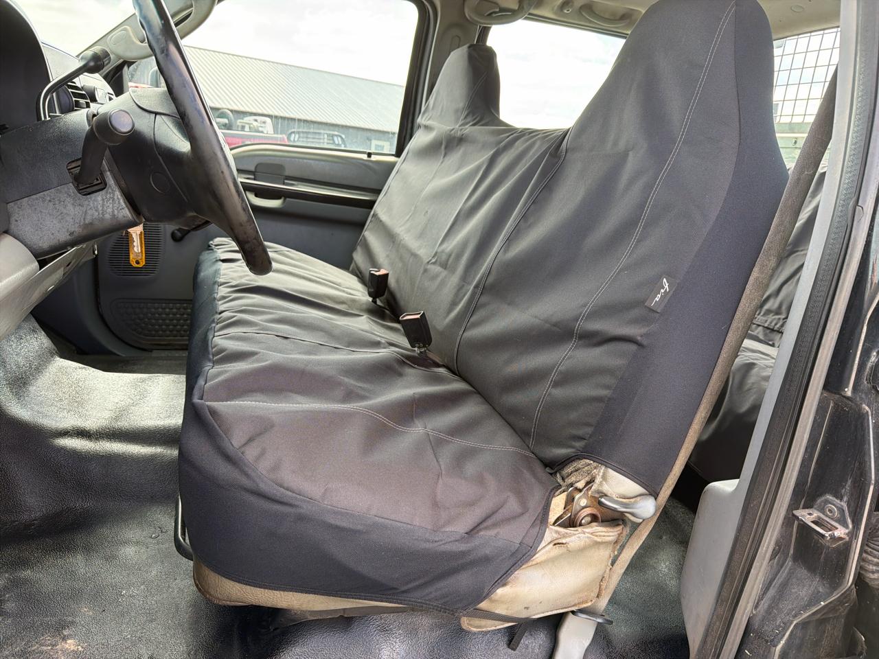 Ford Super Duty F-450 DRW Crew Cab 176" WB 60" CA XL 2005