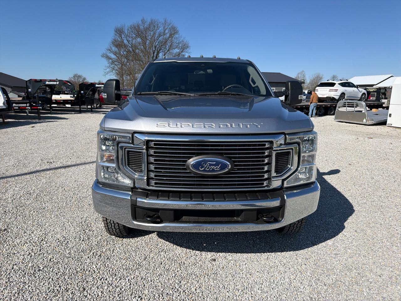 Ford Super Duty F-350 DRW XLT 4WD Crew Cab 8' Box 2022
