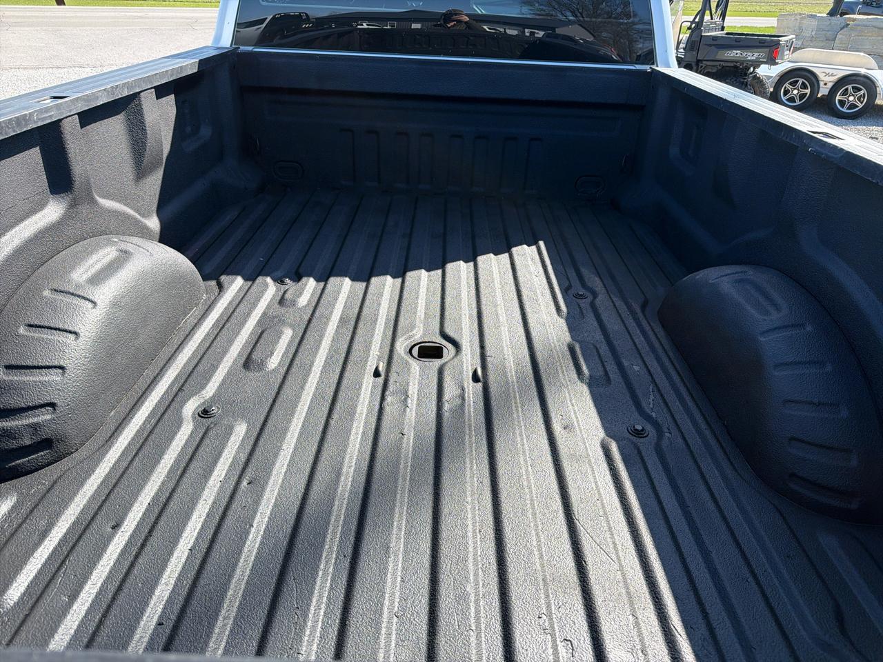 Ford Super Duty F-350 DRW XLT 4WD Crew Cab 8' Box 2019