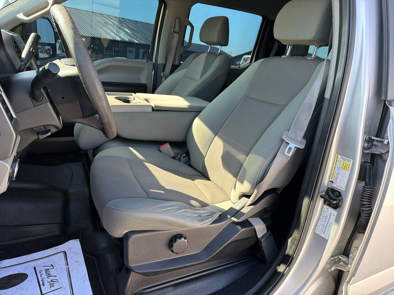 Ford Super Duty F-350 DRW XLT 4WD Crew Cab 8' Box 2019