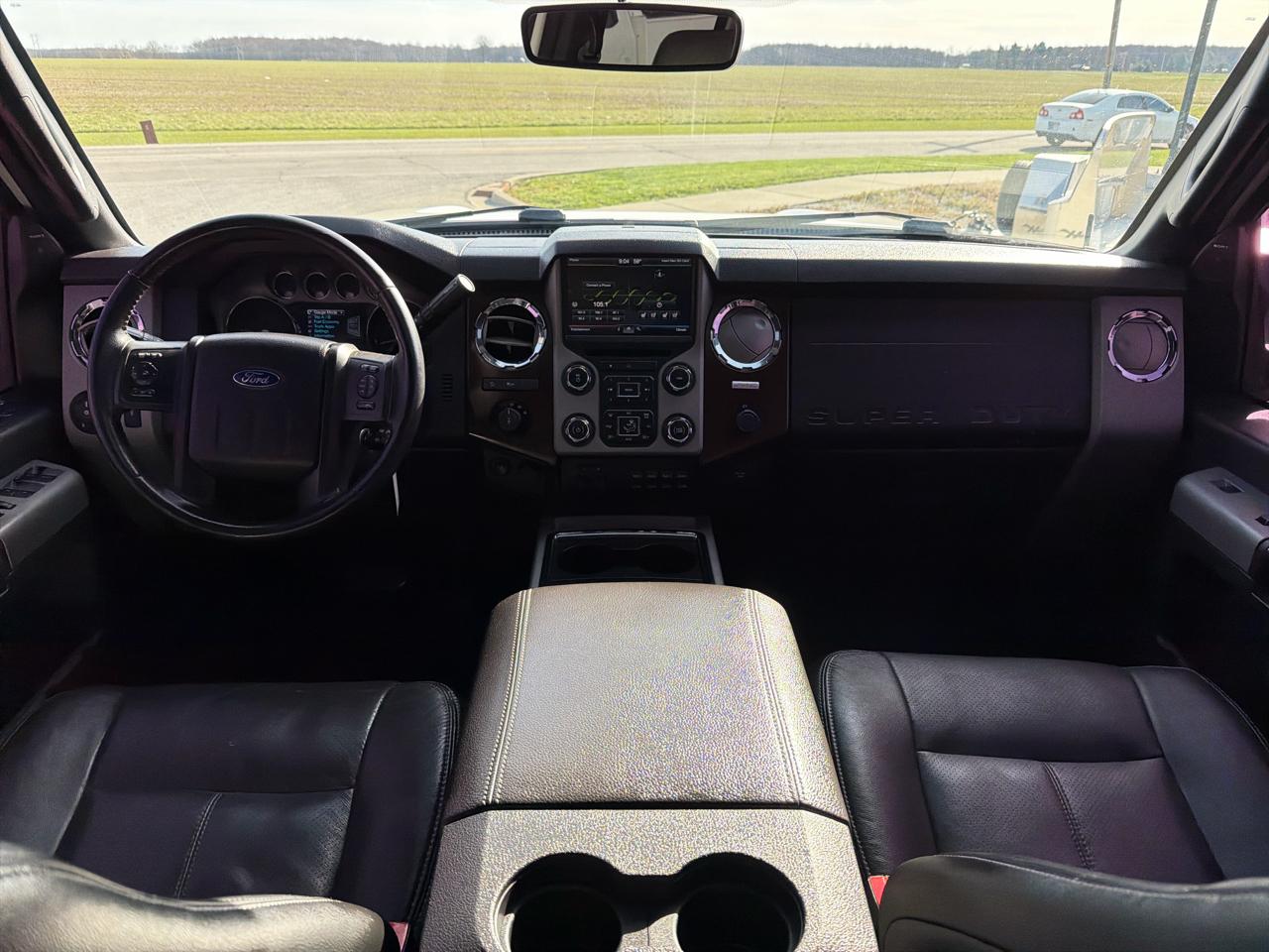 Ford Super Duty F-250 SRW 4WD Crew Cab 156" Lariat 2016