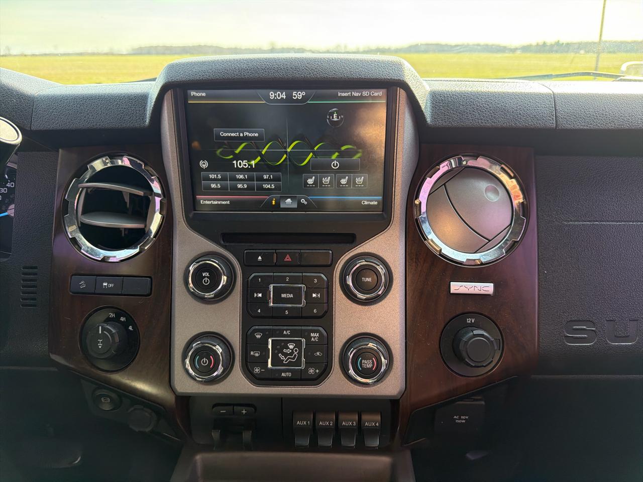 Ford Super Duty F-250 SRW 4WD Crew Cab 156" Lariat 2016