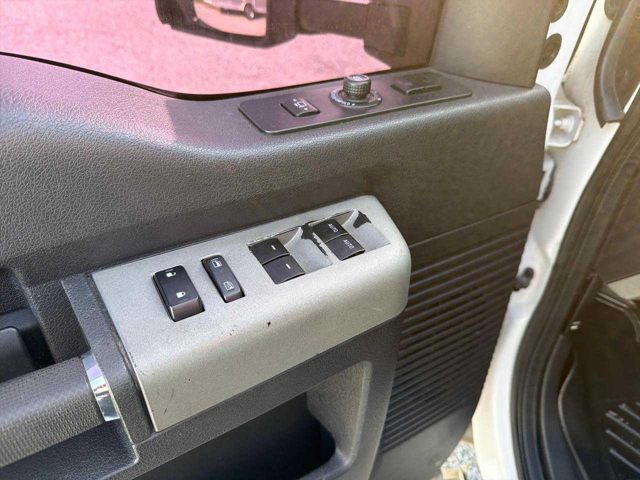 Ford Super Duty F-250 SRW 4WD Crew Cab 156" Lariat 2016