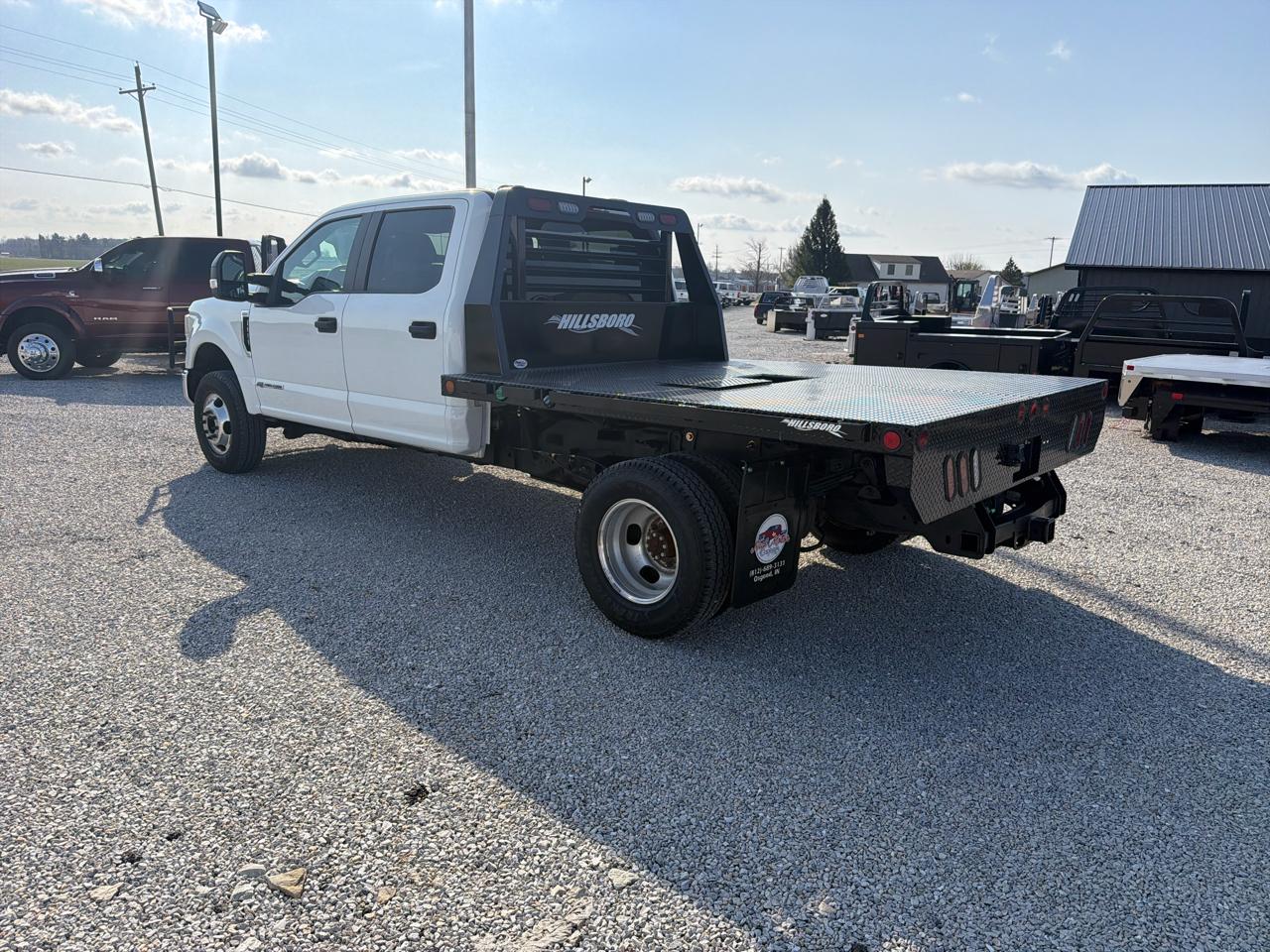 Ford Super Duty F-350 DRW 4WD Crew Cab 172" XLT 2022