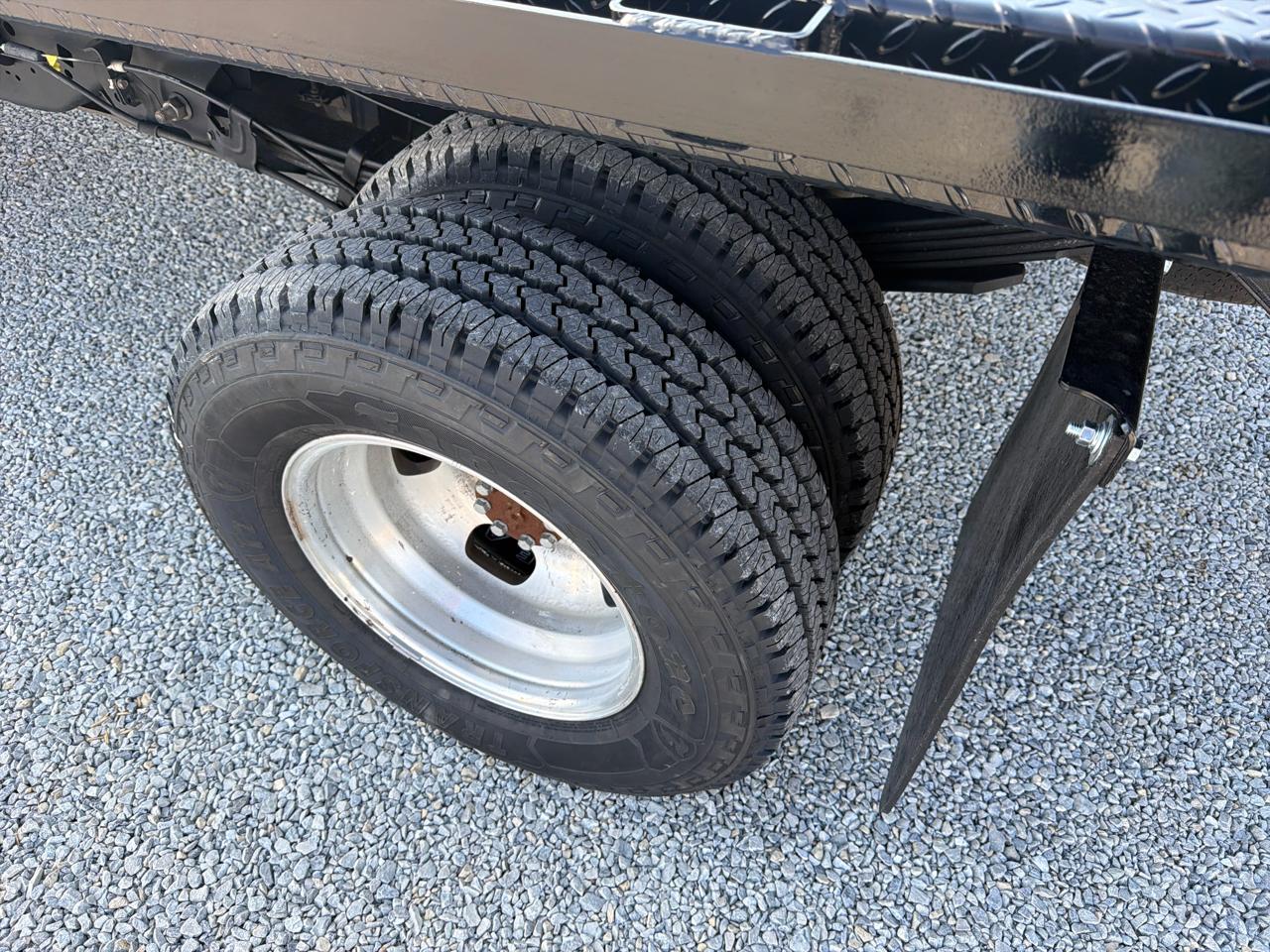 Ford Super Duty F-350 DRW 4WD Crew Cab 172" XLT 2022