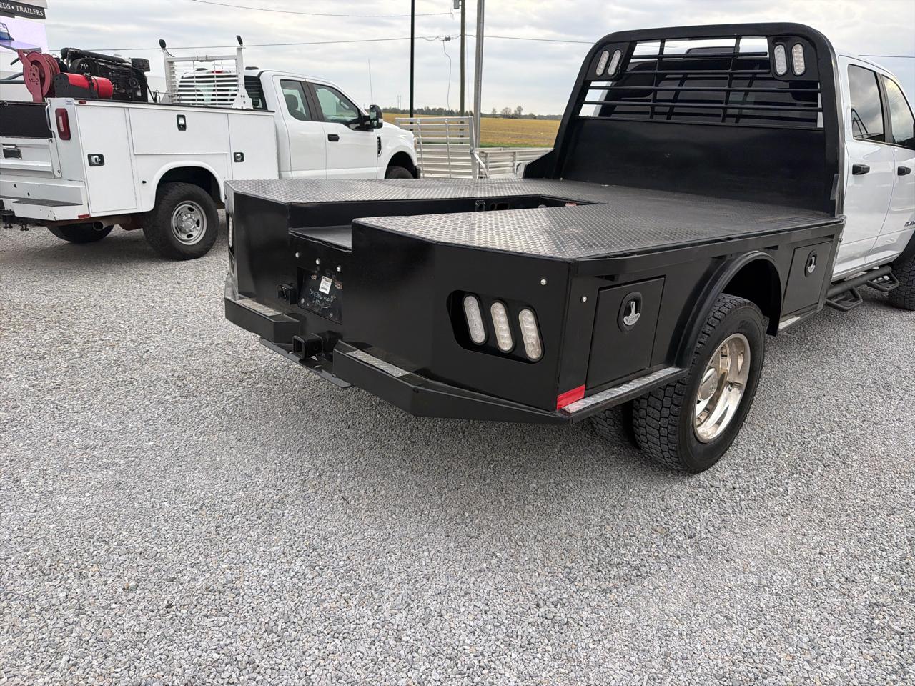 RAM 4500 Chassis Cab SLT 4x4 Crew Cab 60" CA 173.4" WB 2022