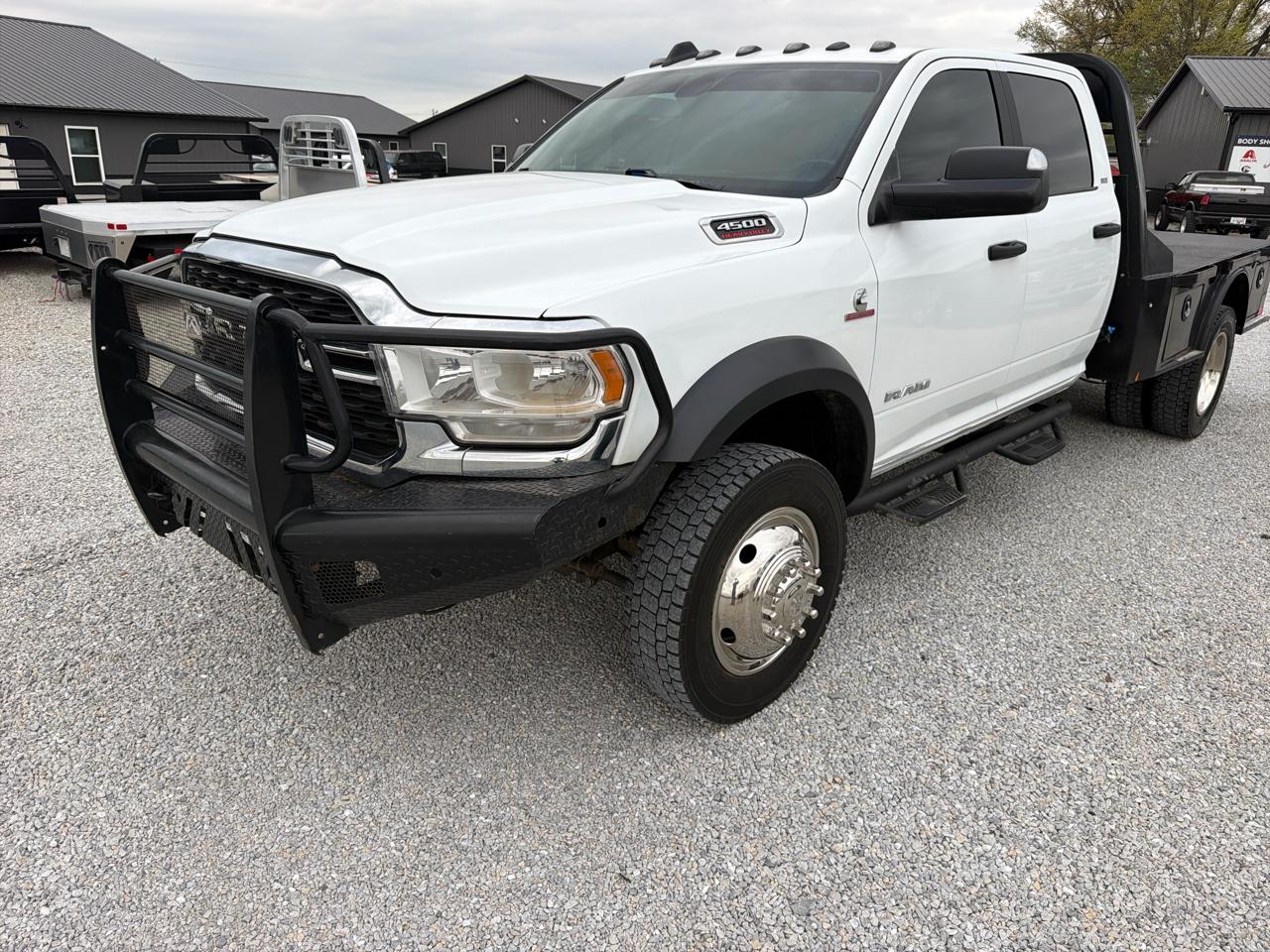 RAM 4500 Chassis Cab SLT 4x4 Crew Cab 60" CA 173.4" WB 2022
