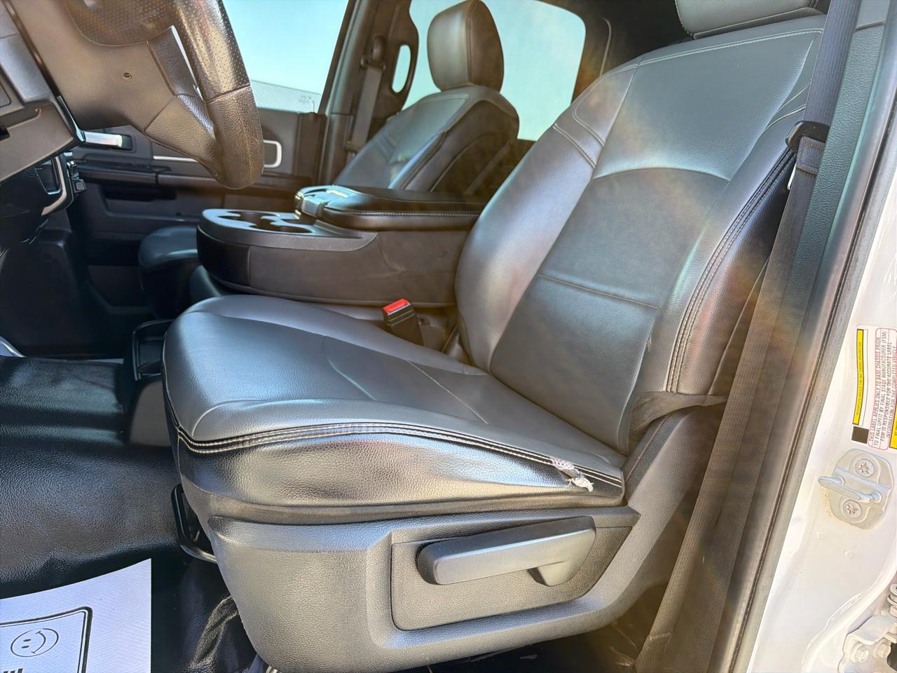 RAM 4500 Chassis Cab SLT 4x4 Crew Cab 60" CA 173.4" WB 2022