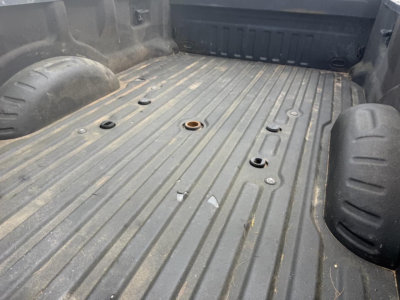 Ford Super Duty F-350 DRW Lariat 4WD Crew Cab 8' Box 2020