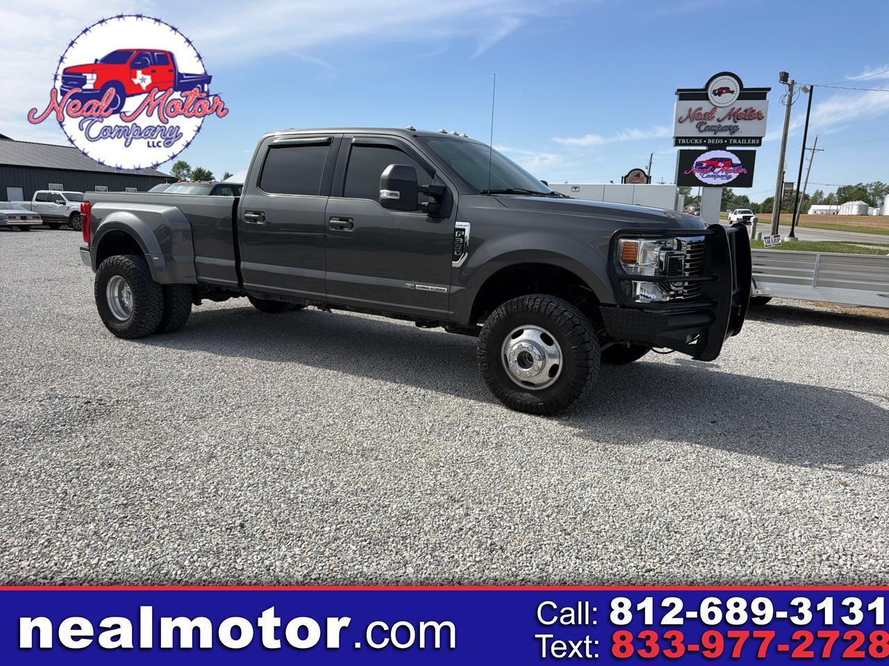 2020 Ford Super Duty F-350 DRW Lariat 4WD Crew Cab 8' Box