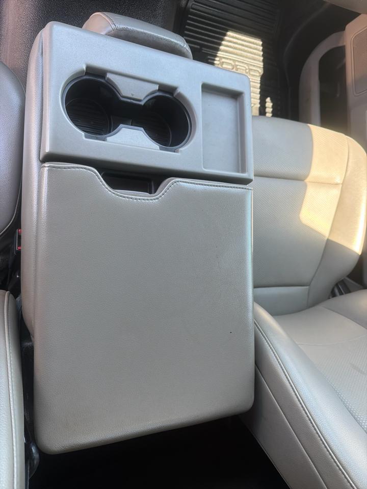 Ford Super Duty F-350 DRW 4WD Reg Cab 141" WB 60" CA XL 2020