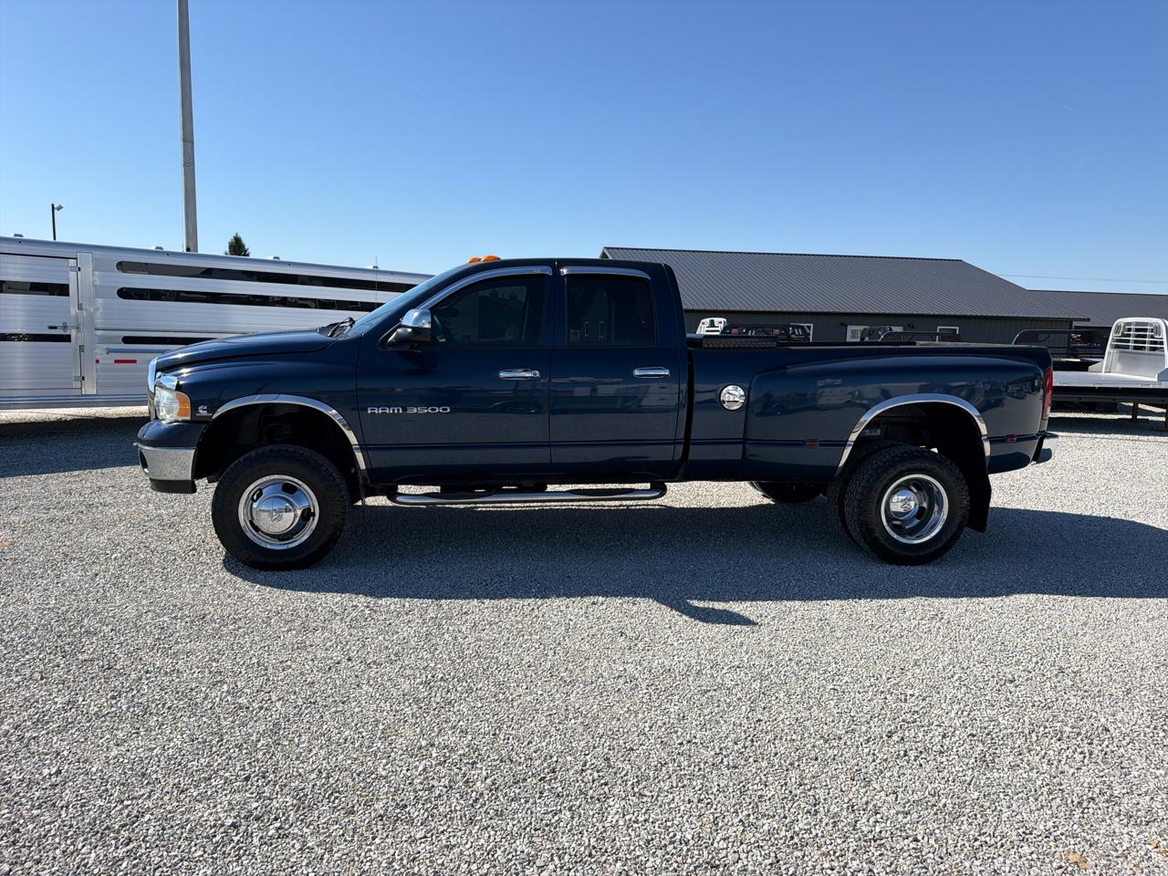 Dodge Ram 3500 4dr Quad Cab 160.5" WB DRW 4WD SLT 2005
