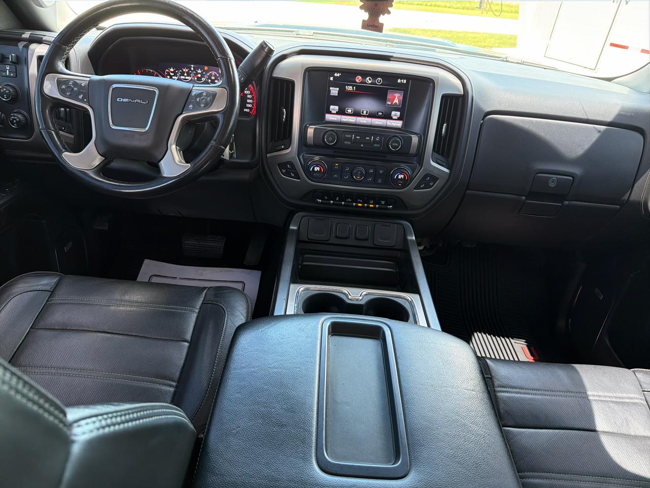 GMC Sierra 3500HD Denali Crew Cab 4WD 2015