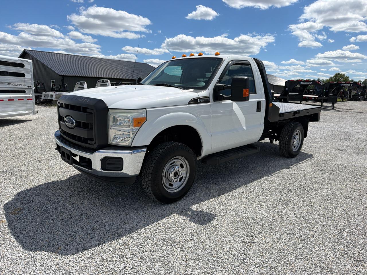 Ford Super Duty F-250 SRW 4WD Reg Cab 137" XL 2016