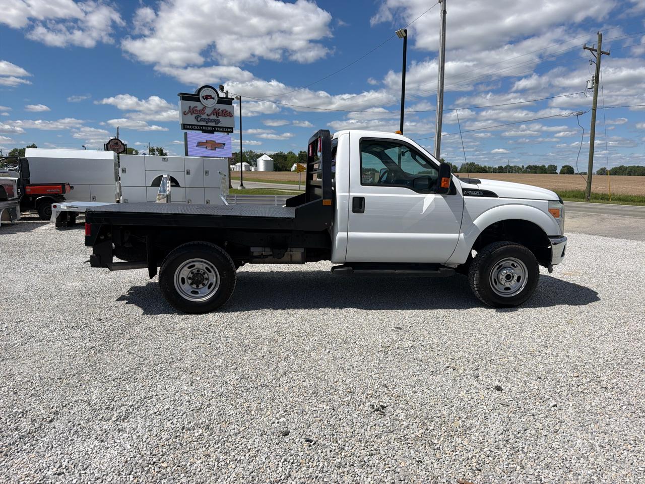 Ford Super Duty F-250 SRW 4WD Reg Cab 137" XL 2016