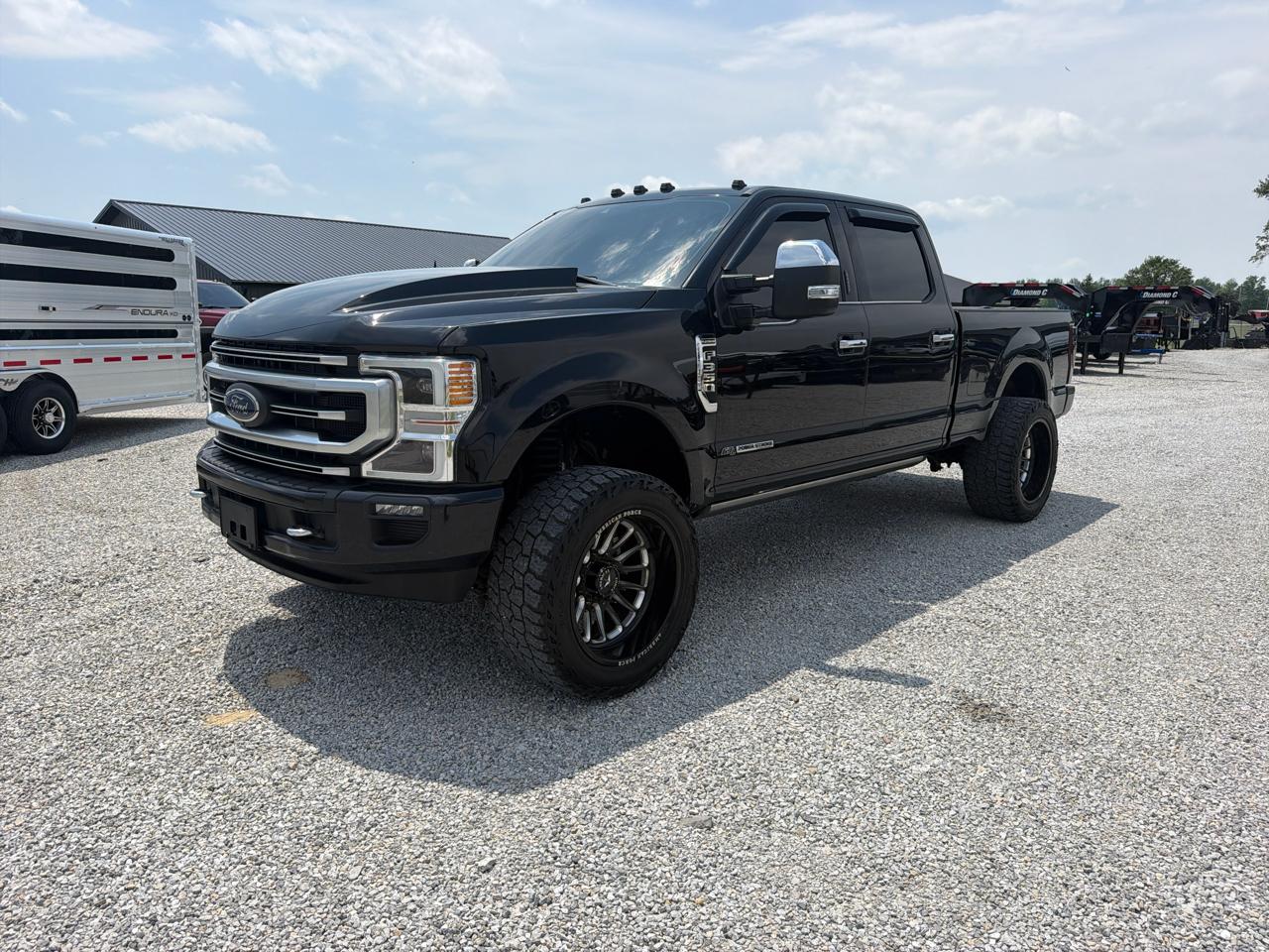 Ford Super Duty F-350 SRW 4WD Crew Cab 156" Platinum 2022